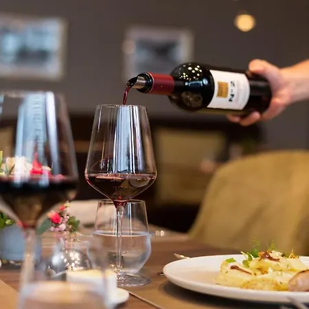 アパート Senevita Dorfmatt Und *